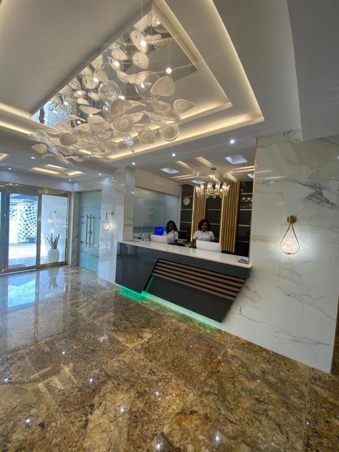 God'S Touch Apartments Signature Lagos Luaran gambar