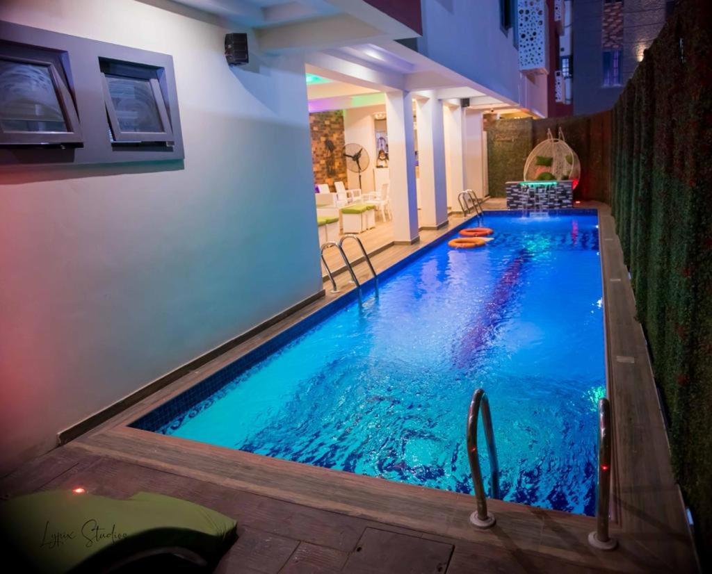 God'S Touch Apartments Signature Lagos Luaran gambar