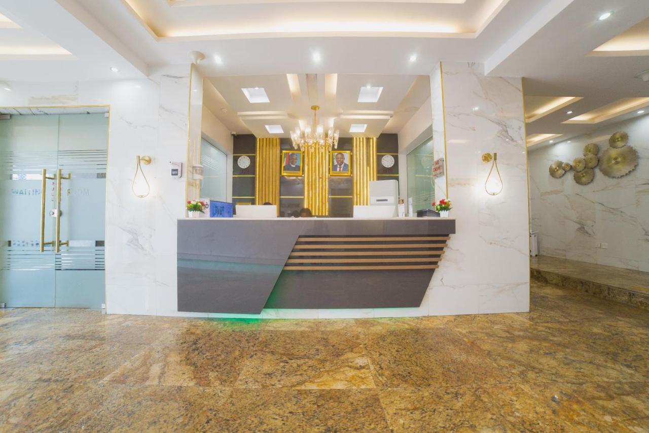 God'S Touch Apartments Signature Lagos Luaran gambar